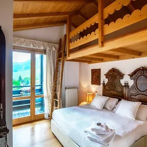 Charming Mountain Penthouse Appartamento