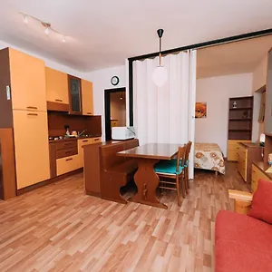 Sky Ii - Comfort In Appartamento